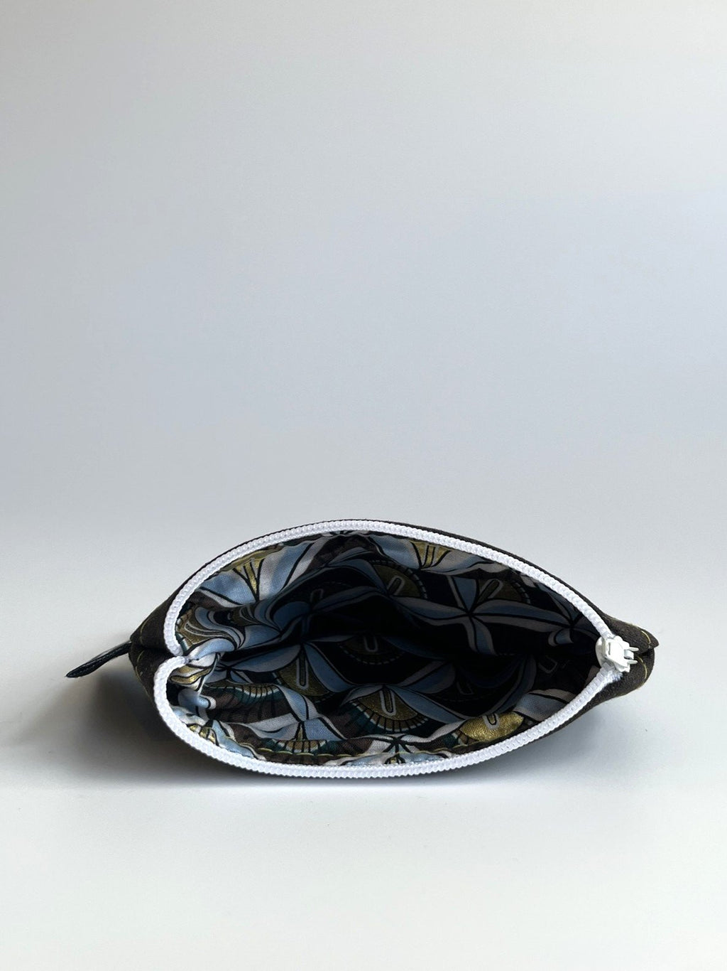 Shiri coin purse