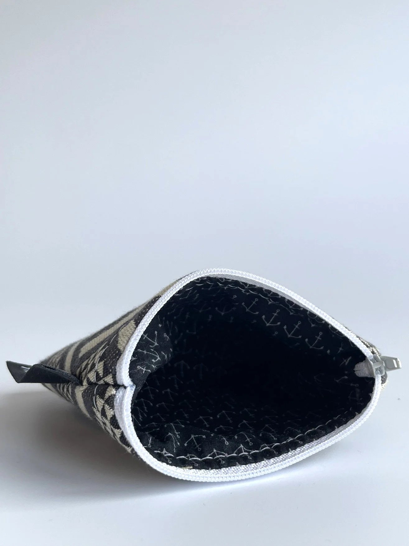 Pagoda coin purse
