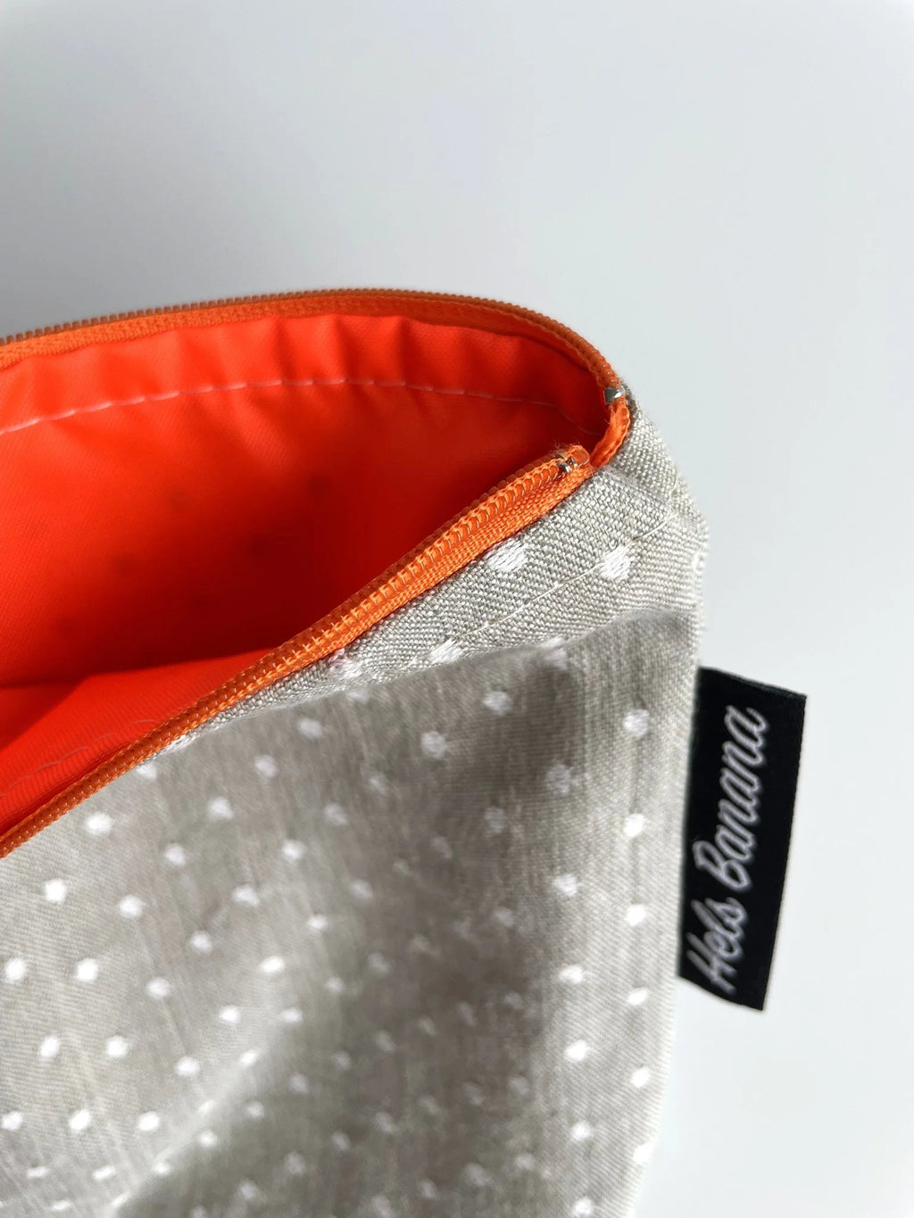 Sivan Makeup bag