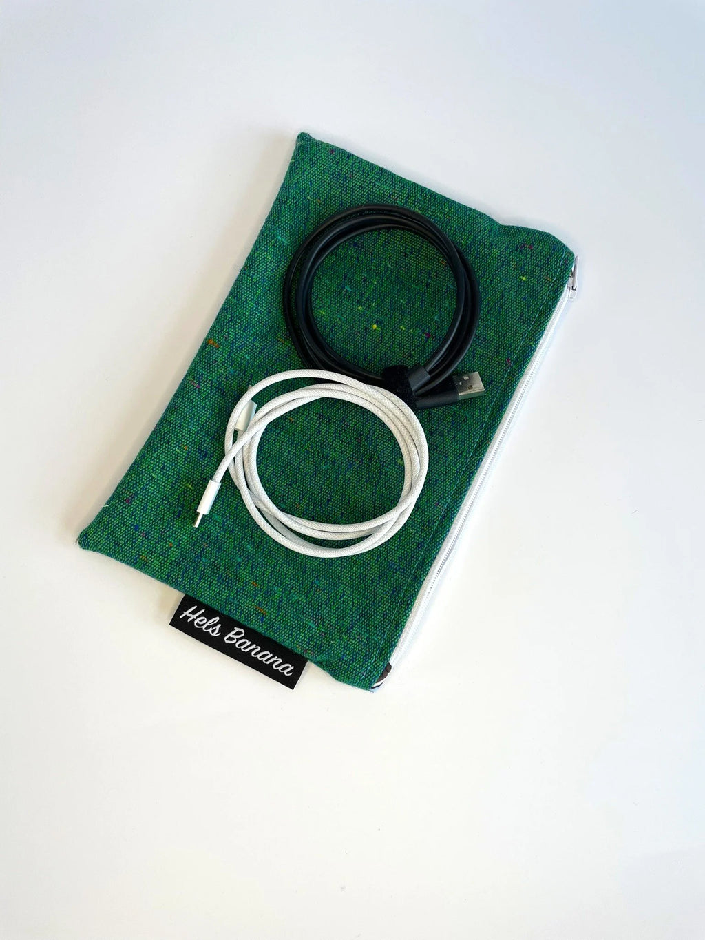 Paris Pouch Green Alchemy